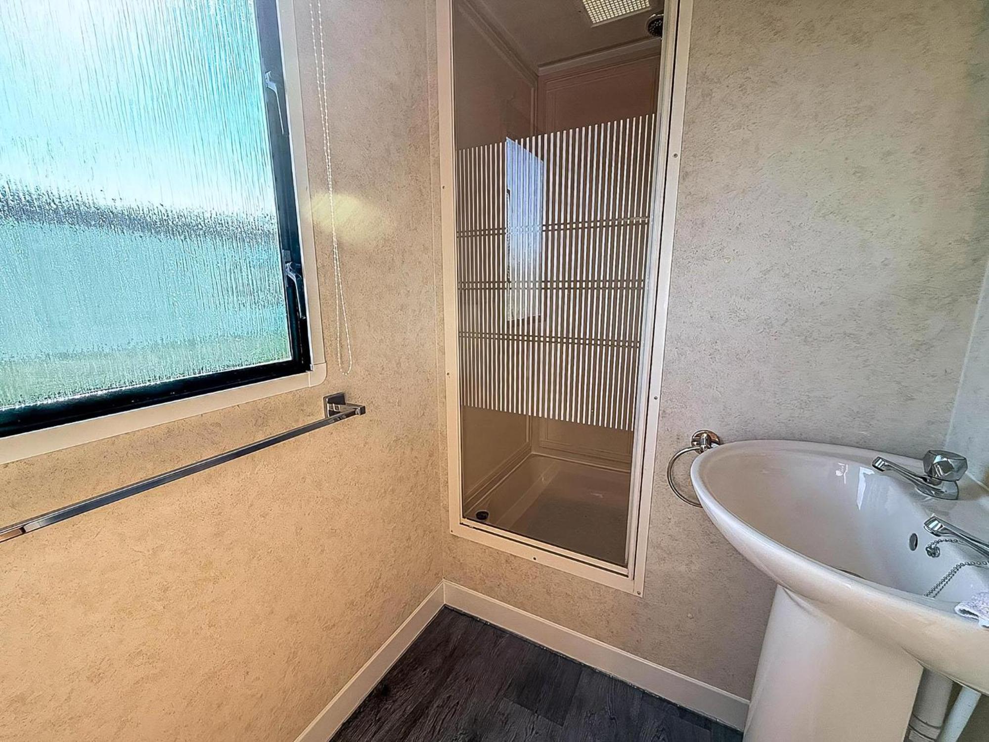 8 Berth Caravan With Free Wifi At Heacham Holiday Park In Norfolk Ref 21008E Экстерьер фото